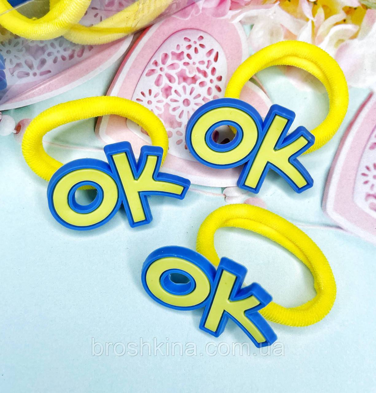 Гумки для волосся з прикрасою жовто-блакитна Ø 3 см 30 шт./пач., фото 1