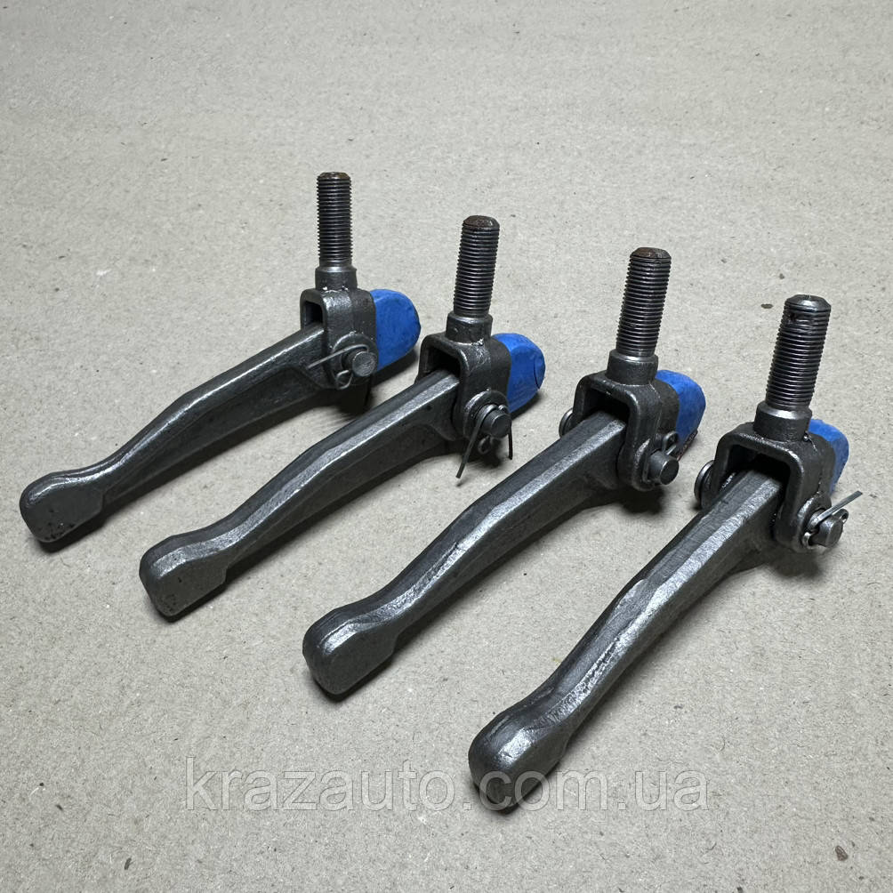 Лапка корзины сцепления ЗИЛ 130 (4шт., с вилками) (130-1601094