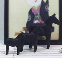 Миниатюра декор скандинавские пони 1.8 - 3 см Черные 3 шт