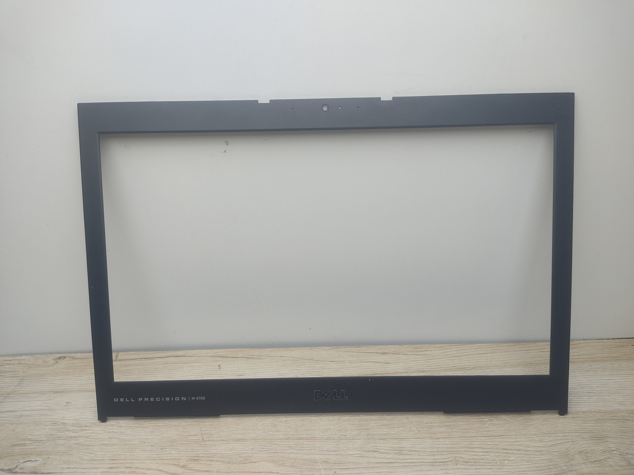 Dell precision m4700 B (рамка матриці) бу #