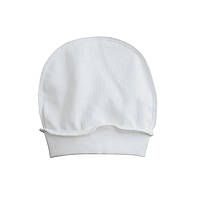 Хлопковая трикотажная шапочка с наружными швами для новорожденных Молочная Minikin