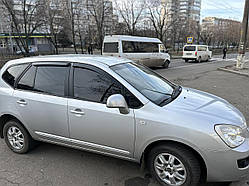 Вітровики, дефлектори вікон Kia Carens 2006-2012 (Autoclover/Корея)