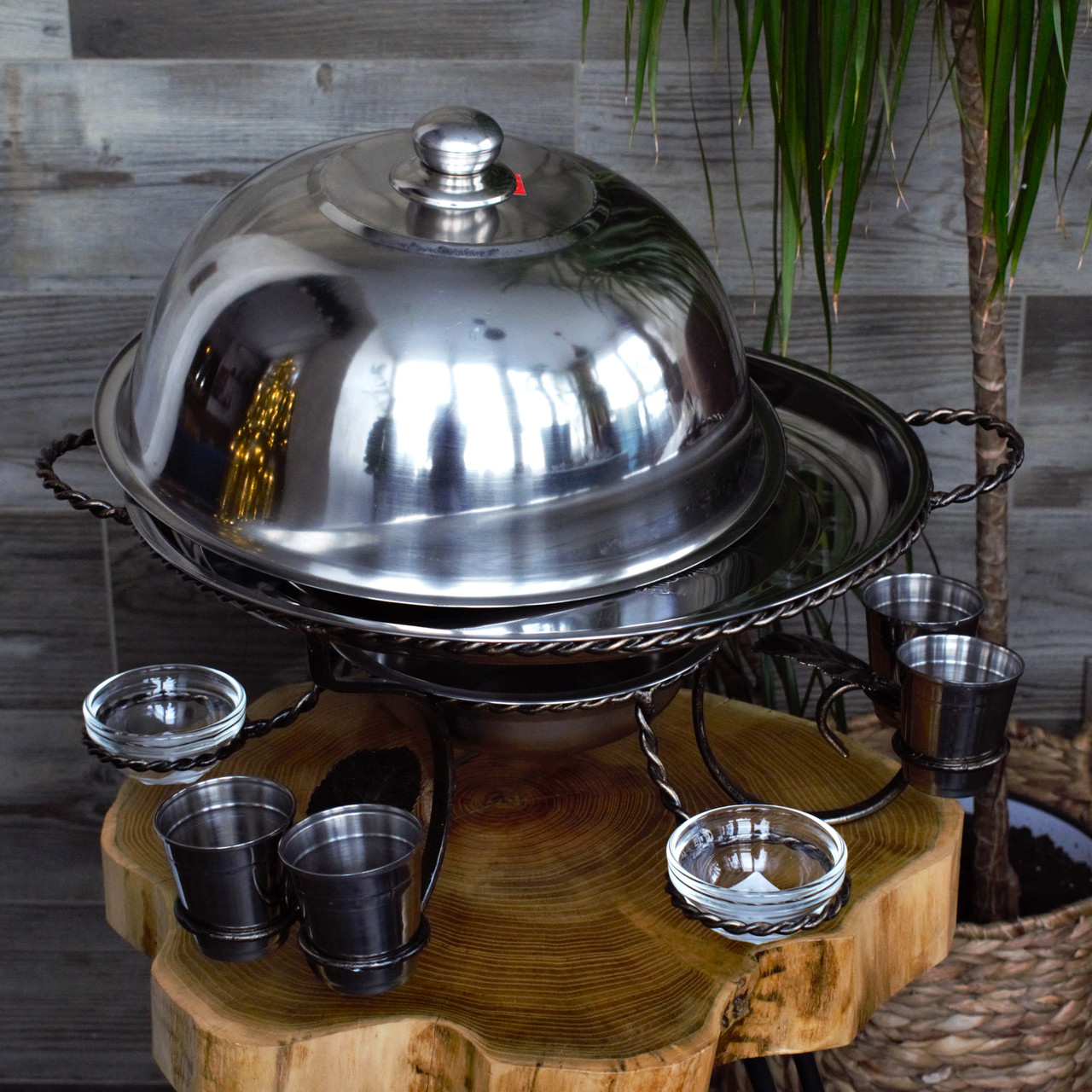 Садж для розігрівання та подавання шашлика кований 36 см з чарками + соусницями