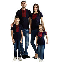 Сімейний комплект вишитих футболок