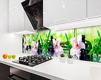Кухонная панель на стену жесткая орхидеи и бамбук, с двухсторонним скотчем 62 х 205 см, 1,2 мм