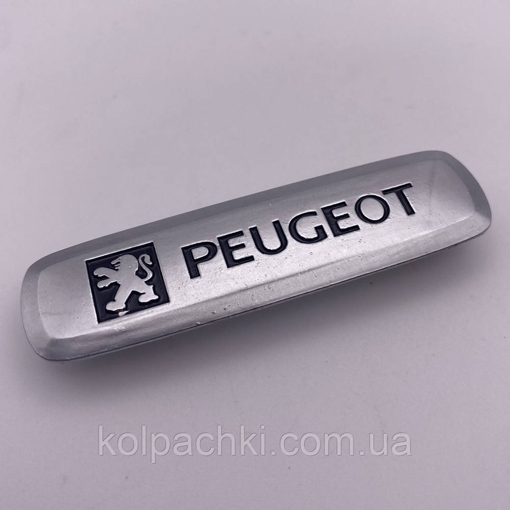 Шильдик на автокилимок пежо Peugeot