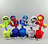 М’яка іграшка С 62927 5 видів, “Супергерой”, підсвічування, повторюшка, танцює, пісні, USB-кабель,, фото 3
