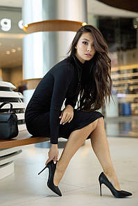 Чорна сукня трикотажна тепла осінь зима з довгим рукавом міні приталена