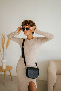 Сукня трикотажна осінь з розрізом на нозі довжина міді капучино