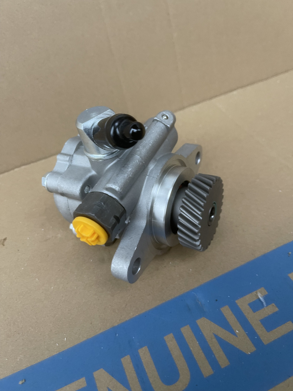 Насос ГУР TOYOTA LAND CRUISER 100 98- 4431060320, фото 1
