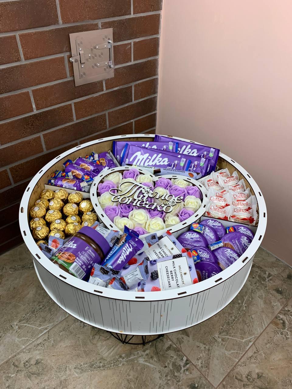 Набор подарочный со сладостями для девушки бокс в форме рафаэлло для жены, мамы, ребенка Nbox-20 - фото 2 - id-p2068466317