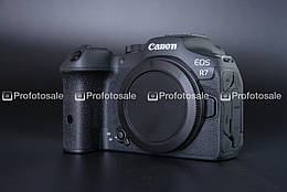 Фотоапарат Canon EOS R7