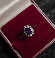 Винтажное золотое кольцо "Очарованный мир" с вставками аметиста и бриллиантов