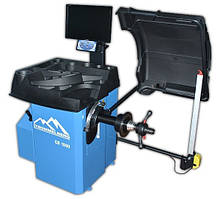 Верстат балансувальний з автовведенням даних і РК-монітором (для коліс до 70 кг)