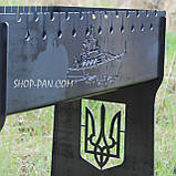 Мангал розбірний високий на 12 шампурів із підставкою для дров та індивідуальним гравіюванням — російський військовий до, фото 3