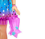 Barbie Large 28-inch HJX98 Лялька Барбі велика Блондинка в райдужному платті 71 см, фото 5