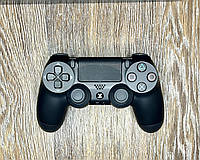 Геймпад (джойстик) на Sony PlayStation (PS) 4 DualShock оригинальный черный в хорошем состоянии