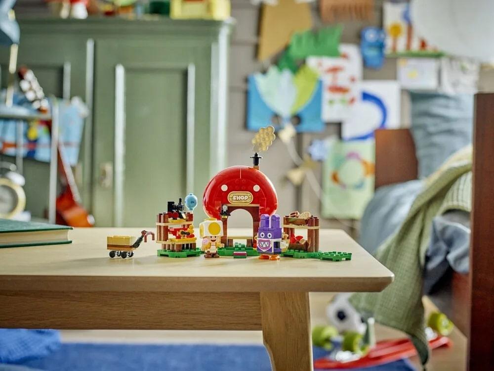 LEGO Конструктор Super Mario Nabbit в магазине Toad. Дополнительный набор E-vce - Знак Качества - фото 2 - id-p2068934807