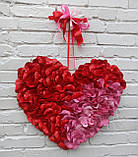 Червоне серце з пелюсток троянд - декор до дня Валентина, весілля, фото 3