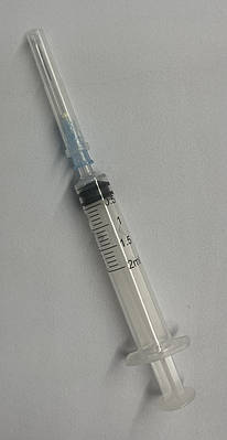 Шприц 3-компонентний одноразовий стерильний 2 мл із голкою Luer slip (Луєр сліп), 23 G (0.6*25 мм) - Medicare