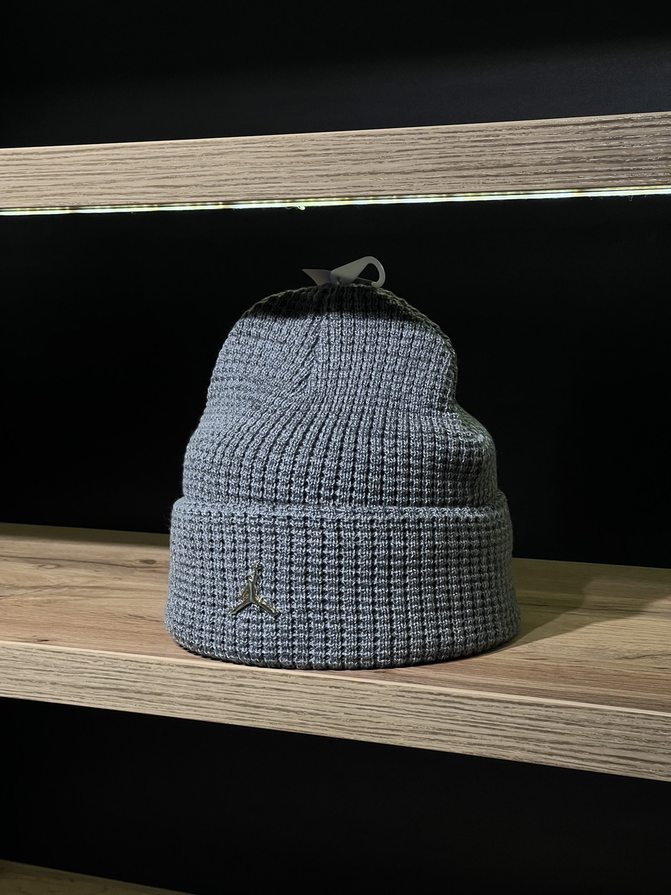Шапка зимняя Jordan Beanie Utility Metal Jm / DM8272-091, фото 1