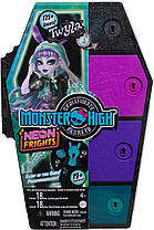 Лялька Твайла Монстер Хай Неон Monster High Twyla Skulltimate Secrets HNF82