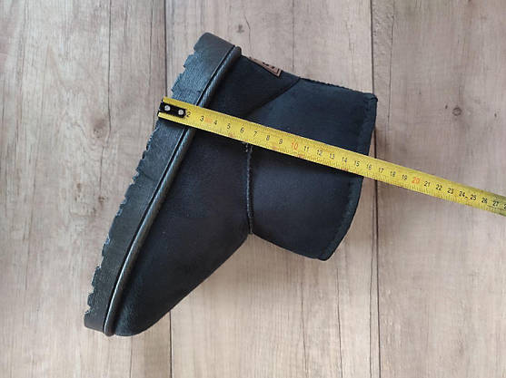Угги замшевые короткие эко замша женские черные с коричневой лейбл UGG полусапожки ботиночки унисекс, фото 6