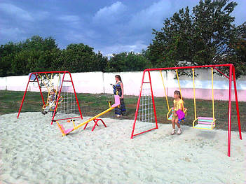 Детская площадка на базе отдыха. 3