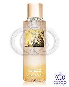 Парфумований спрей для тіла Victoria's Secret Oasis Blooms 250 ml