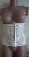 Корсет який стягує живіт пояс на гачках у 3 ряди тілесного кольору. на талію від  81-88 см.