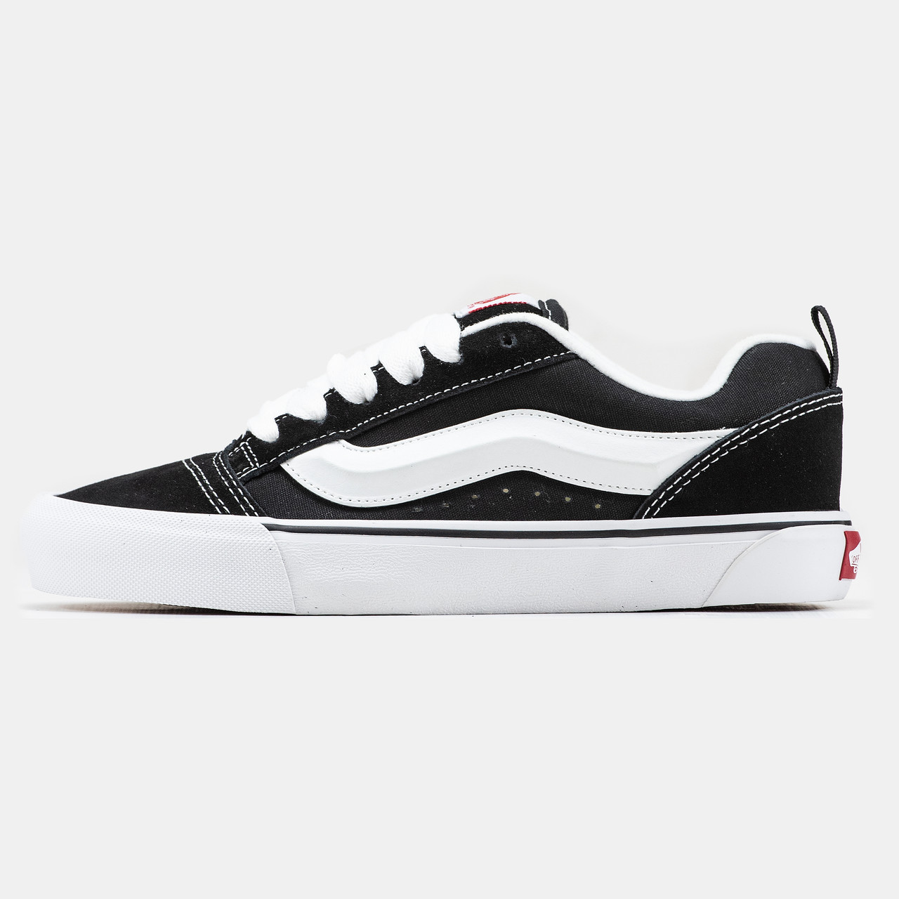 Стильні жіночі кроссівки Vans. Сучасні жіночі кеди Ванс весна осінь.