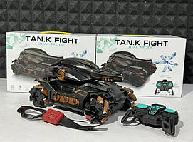 Радіокерований танк-іграшка, що стріляє орбізами