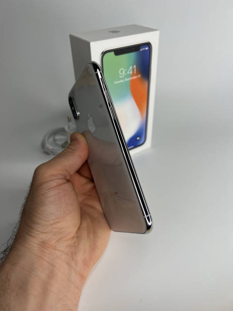 Apple iPhone X シルバー Купить iPhone X Original ⚡ . Доступные цены ⚡. Быстрая