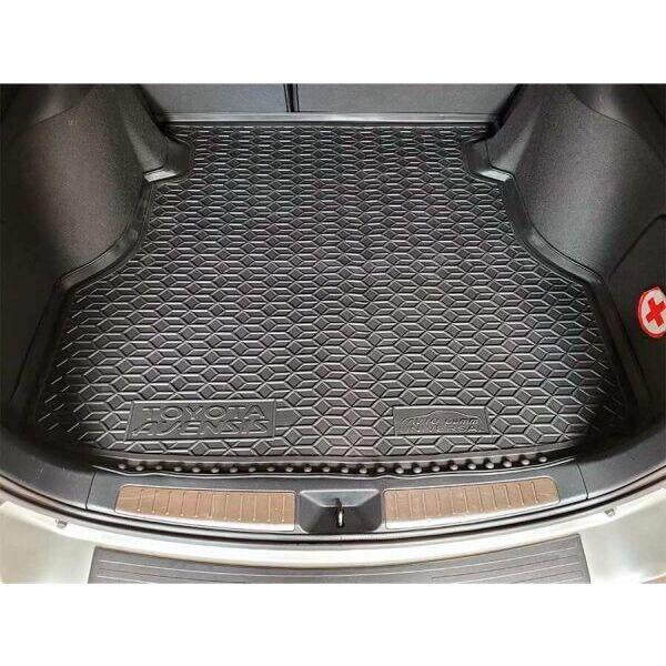 Килимок у багажник Toyota Avensis 2003- Universal Автогум (Avto-Gumm)