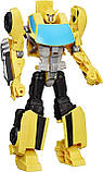 Трансформер Бамблбі 28 см Оригінал Transformers Bumblebee Hasbro Робот перетворюється на машину, фото 4