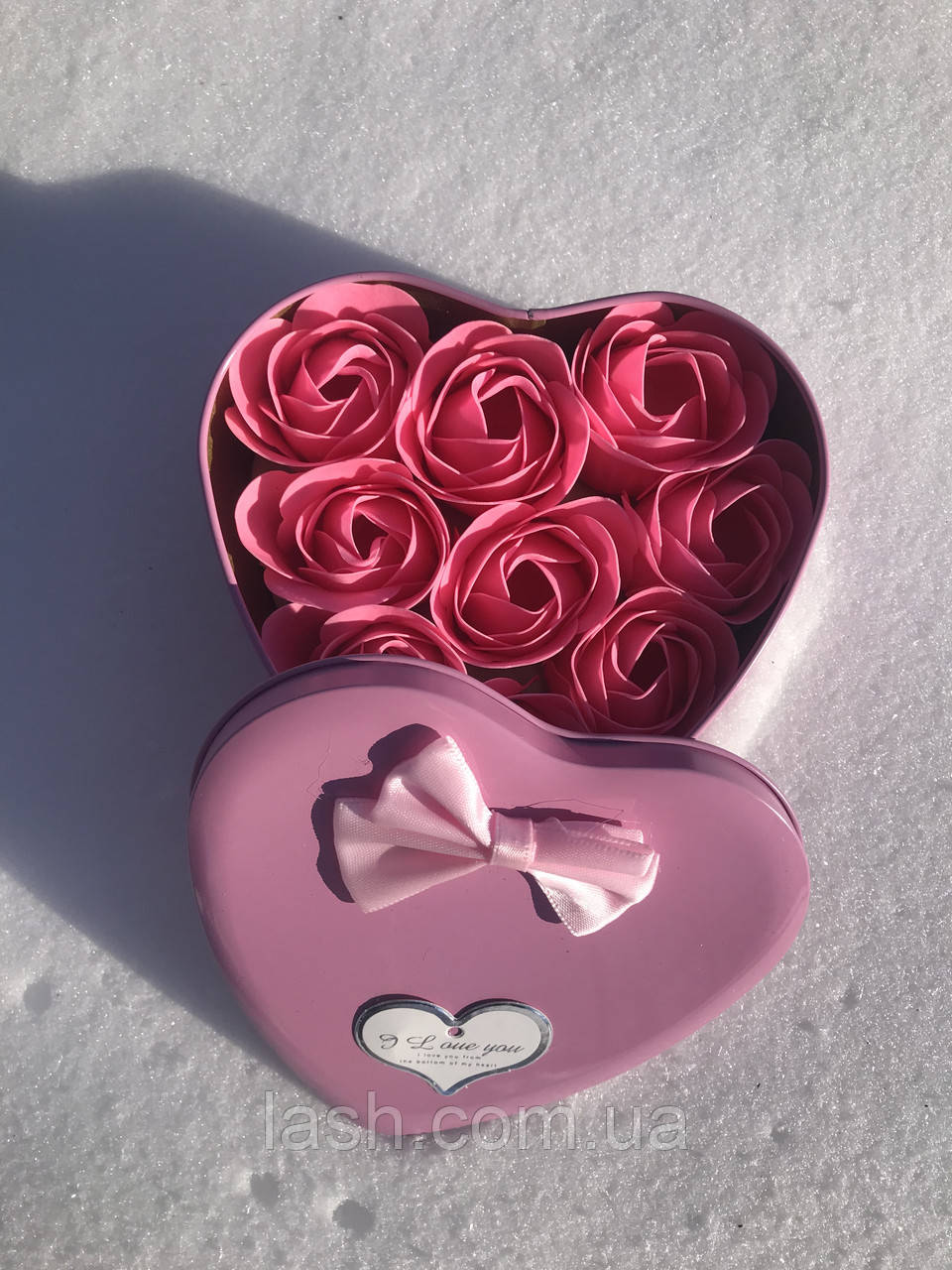 Подарунковий набір мила у формі бутона троянди з плюшевим ведмедиком (12 троянд)
