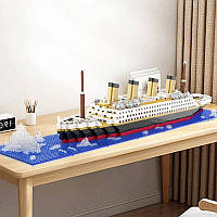 Конструктор лего "Титанік"