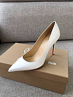 Женские белые лаковые туфли - лодочки Christian Louboutin So Kate каблук 12 см свадебные для невесты
