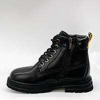 Черевики шкіряні для дівчаток чорного кольору на хутрі з блискавкою і шнурівка