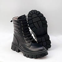 Зимові утеплені хутром дитячі черевики для дівчаток з натуральної шкіри