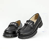 Закрытые детские туфли-лоферы черного цвета из натуральной кожи