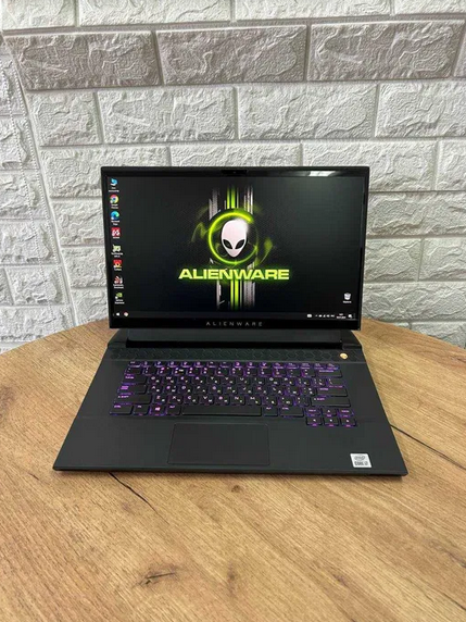 Ноутбук Dell Alienware m15 R4 15.6" 300Hz i7 10870H 16Gb SSD 512Gb RTX 3070 Б/В, фото 1