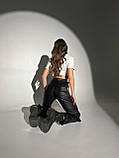 Трендові жіночі штани утеплені на замшевій основі з екошкіри розміри норма, фото 7