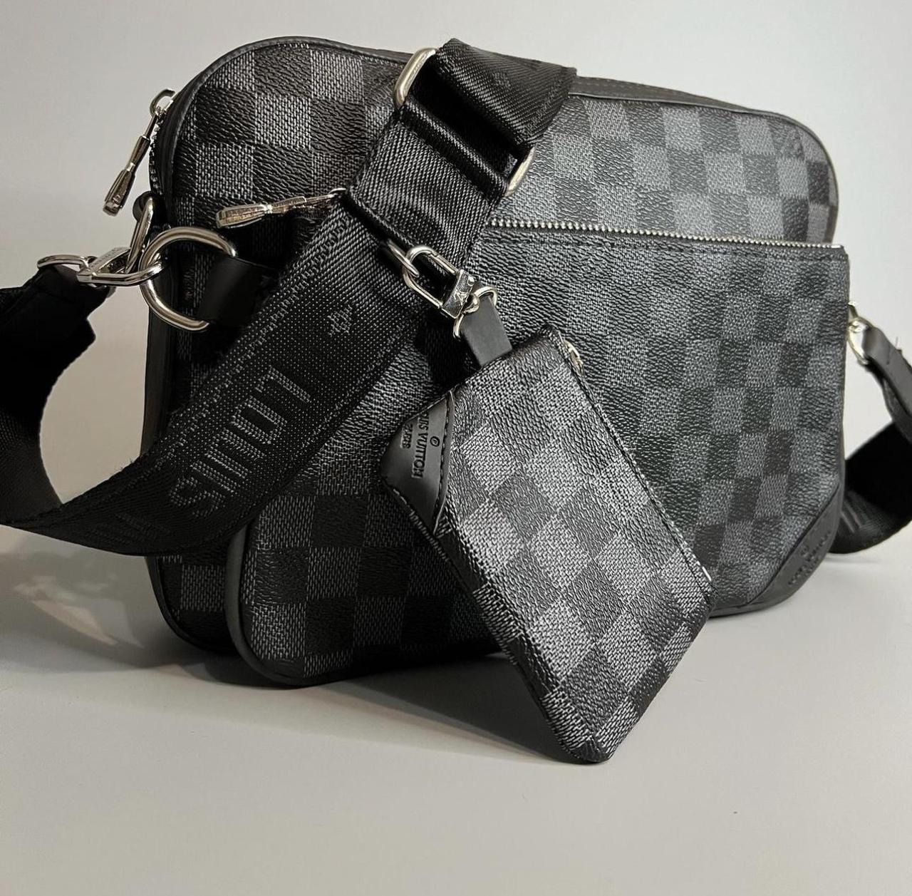 Чоловіча сумка Louis Vuitton Grey Луї Вітон сумка трійка еко шкіра з регульованим ремінцем на одне плече LV