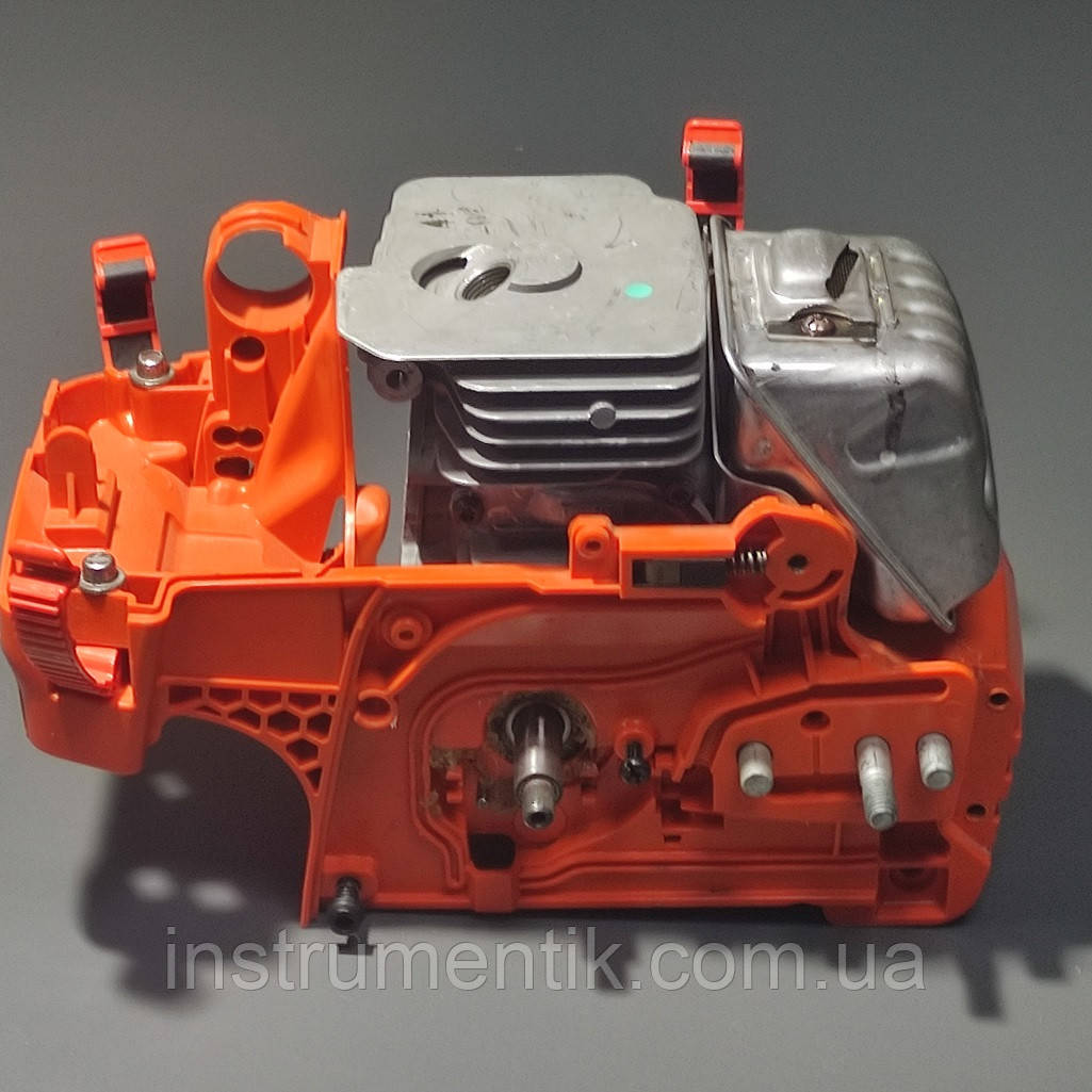 Двигатель в сборе для бенопил HU 435,435e,440 оригинал - фото 7 - id-p215598500