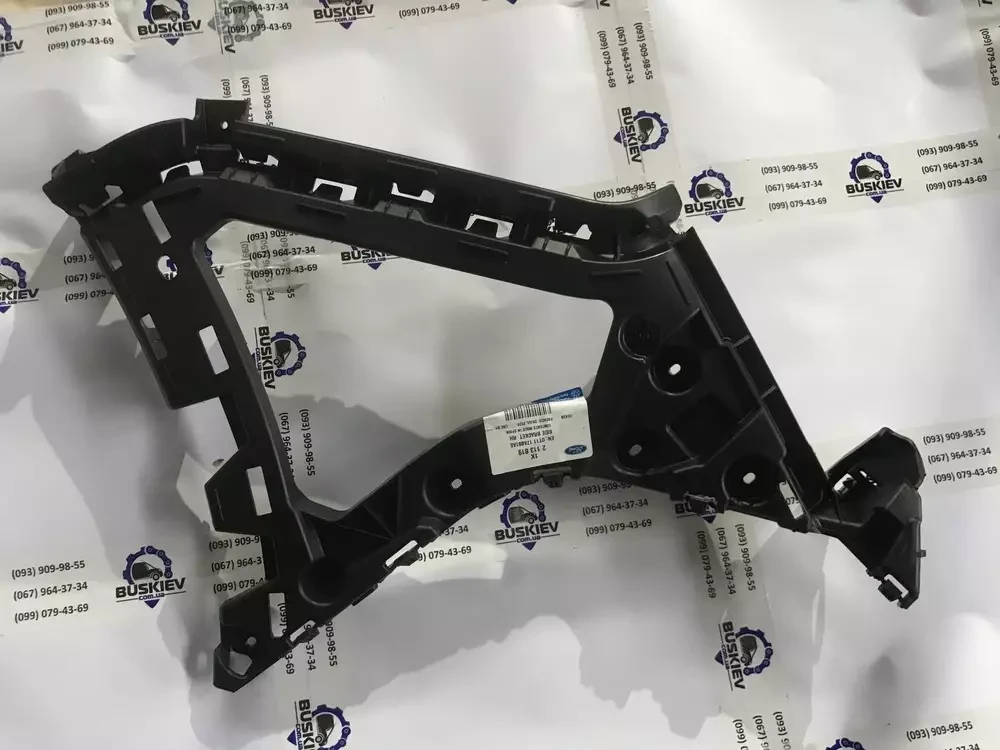Кронштейн кріплення заднього бампера Ford Transit Connect з 2013- року, DT11-17A881-AE
