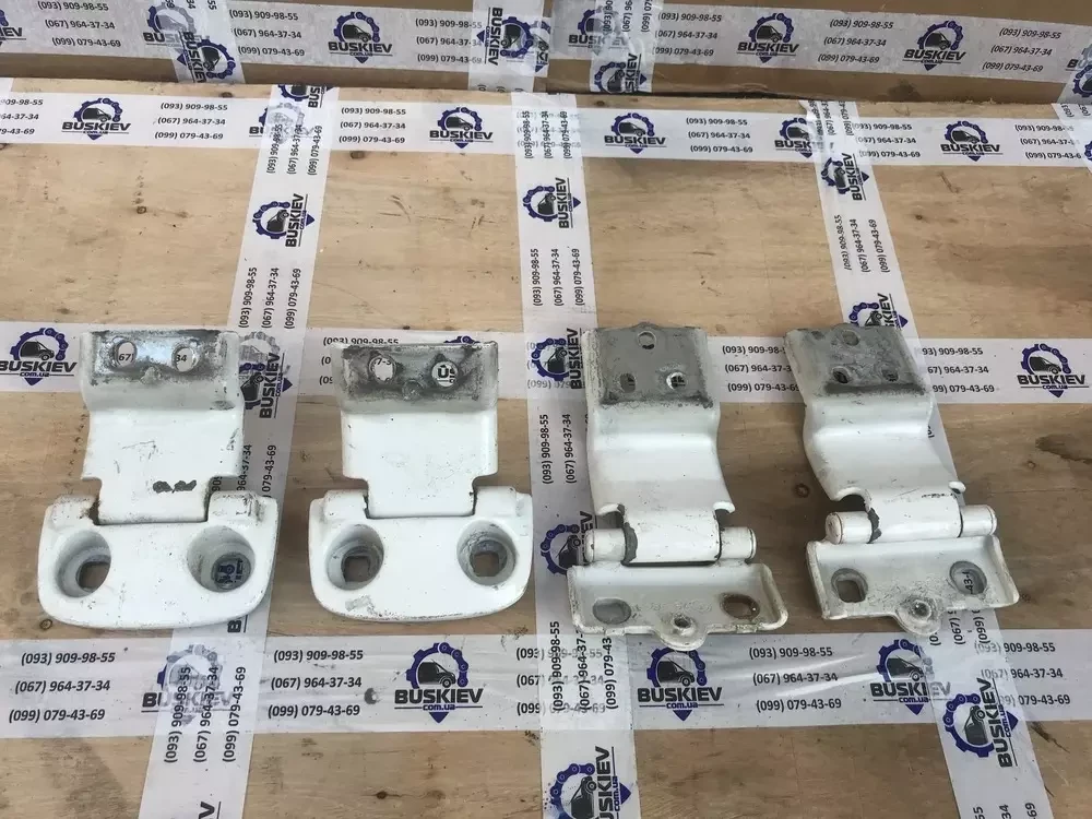 Петля дверей задня на 180° Peugeot Boxer/Fiat Ducato/Citroen Jump з 2006-2014 року, 1354551080