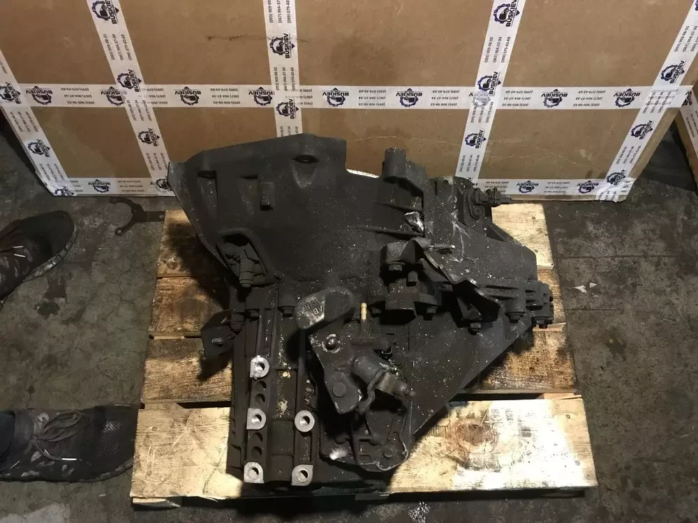 Коробка передач 2.0 TDCI Механічна 5 щаблівка Ford Transit з 2000-2006 рік 1C1R-7002-AL, фото 1