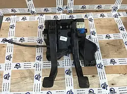 Блок педалей Гальмо Зчеплення Citroen Jumper з 2006-2014 рік 01367550080