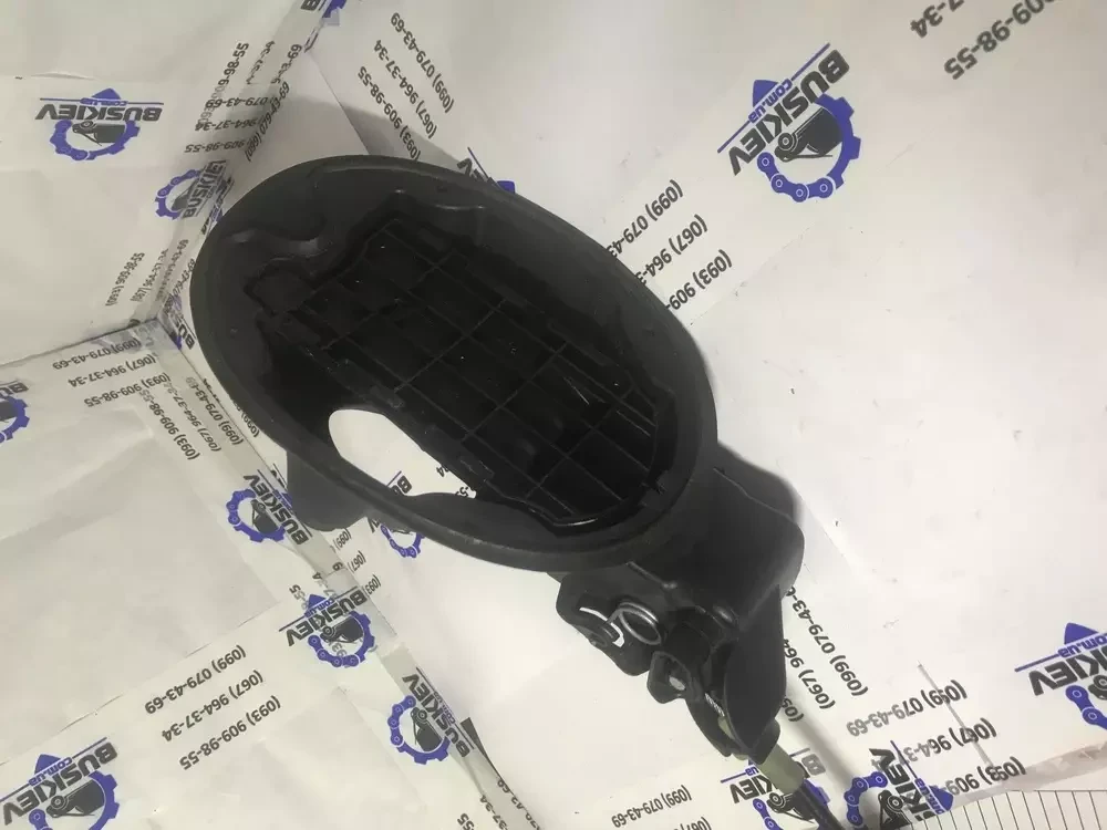 Основа лючка паливного бака Ford Connect з 2013 - року, DT11 V27936-AF